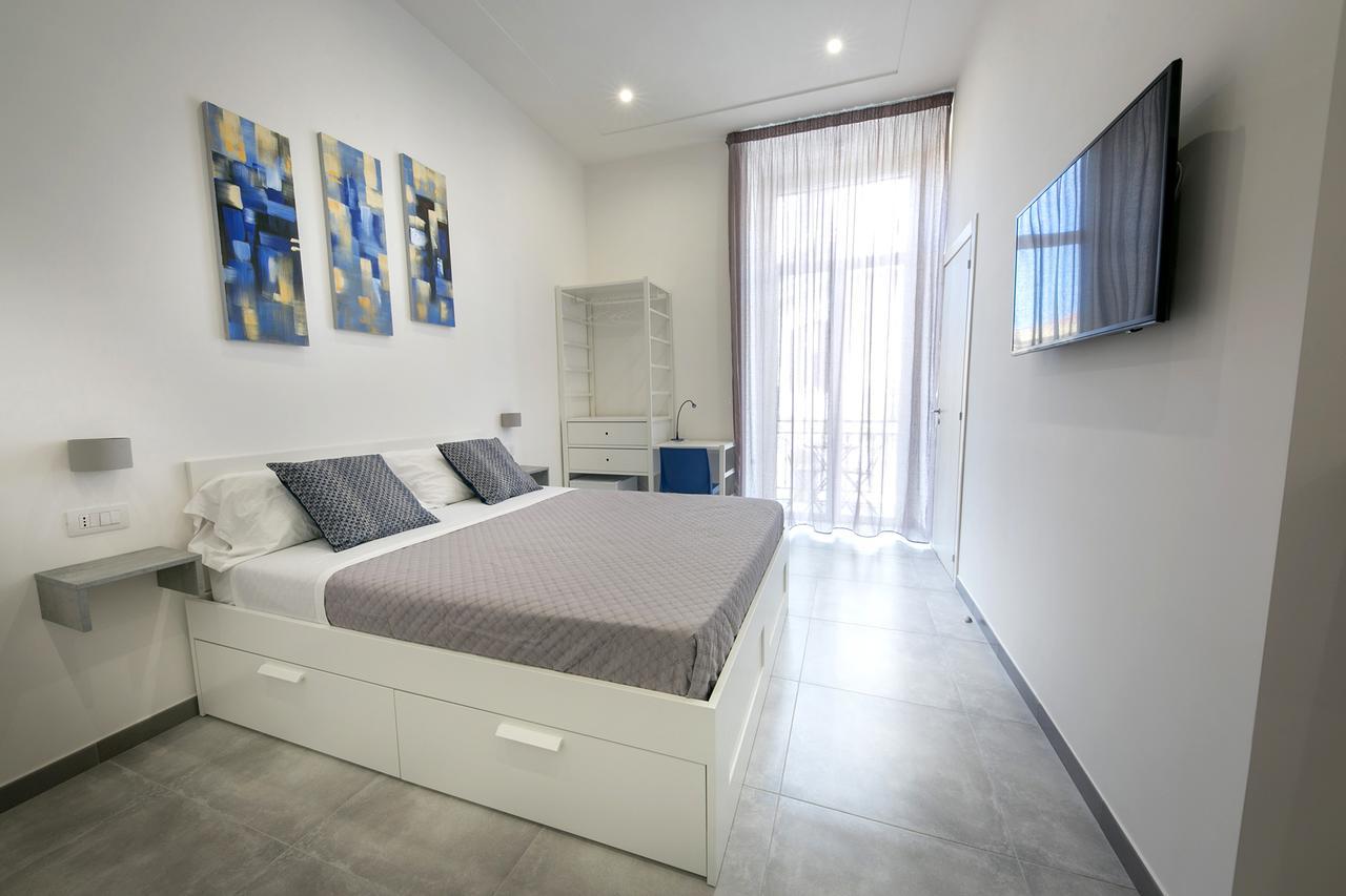 President Suites Наполи Екстериор снимка