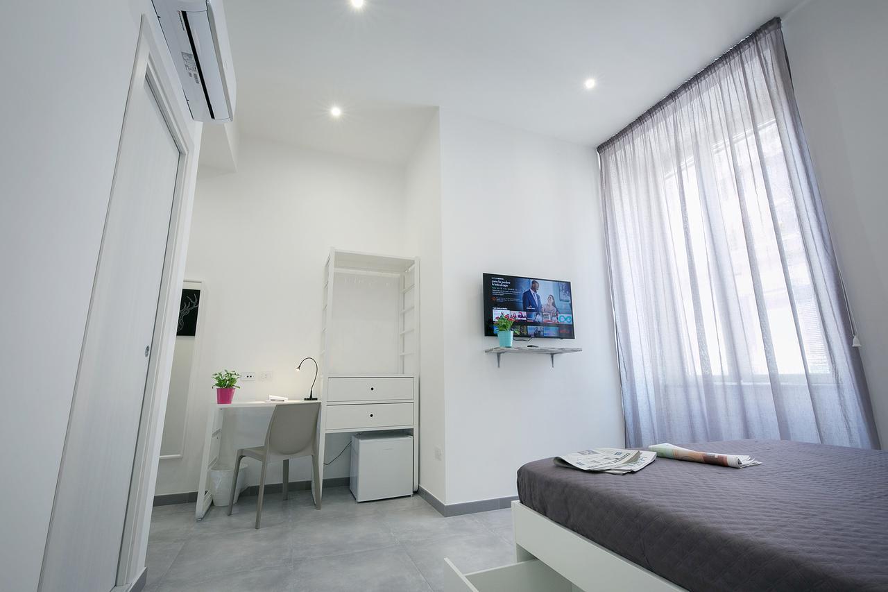 President Suites Наполи Екстериор снимка
